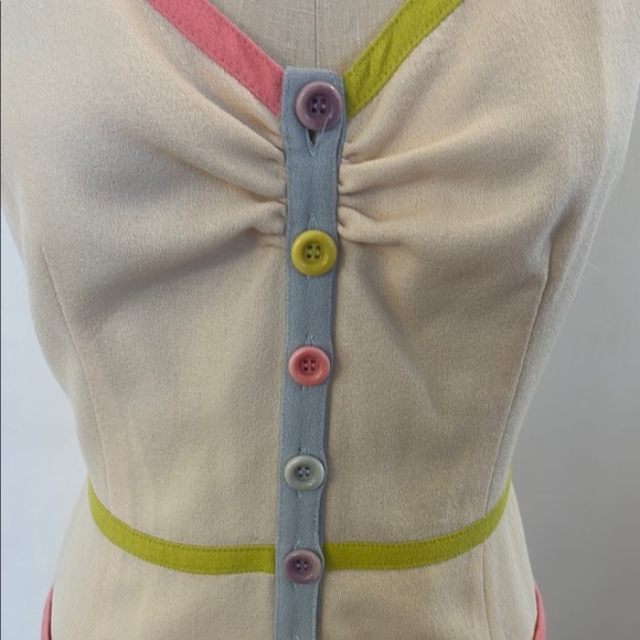 Colorful Button-Front Dress - Picture 2 of 7